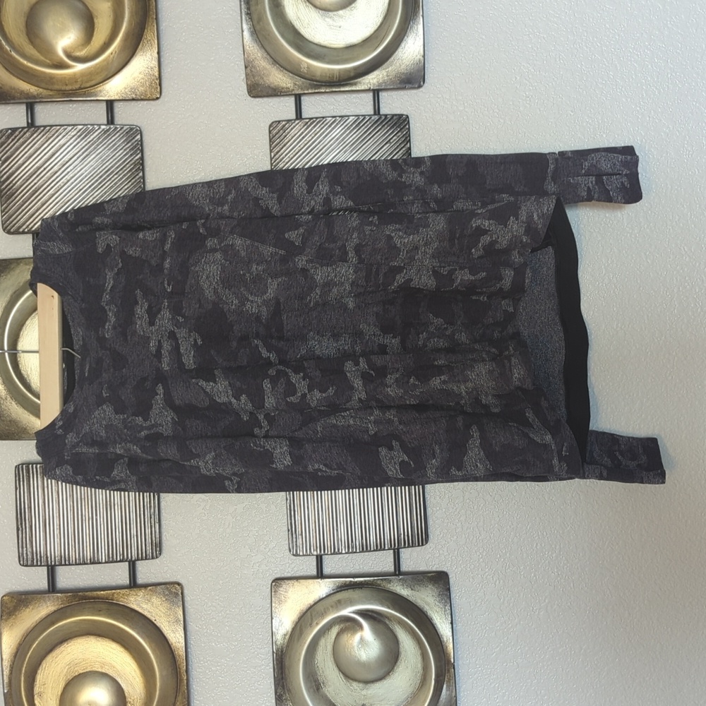 Lululemon Runderful Long Sleeve Incognito Camo HTR Black/Gray, Size 12